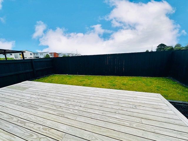  at 4 Huljich Way, Hobsonville, Auckland