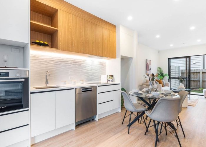  at 7/45 Smythe Road, Henderson, Auckland
