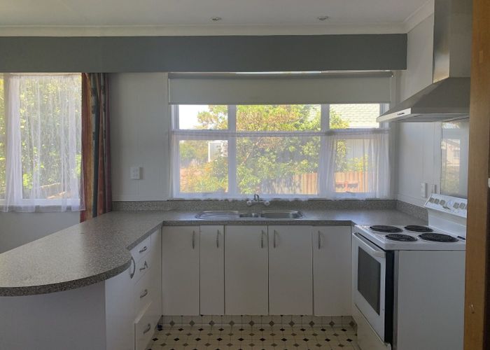  at 14 Ruapehu Street, Castlecliff, Whanganui, Manawatu / Whanganui