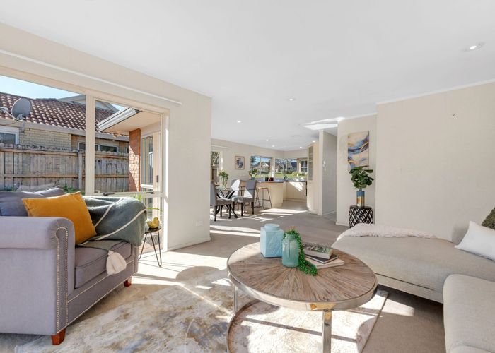  at 3 Glencullen Place, Dannemora, Manukau City, Auckland