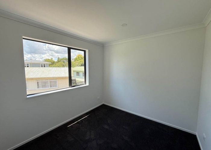  at 28B Pinedale Place, Henderson, Waitakere City, Auckland