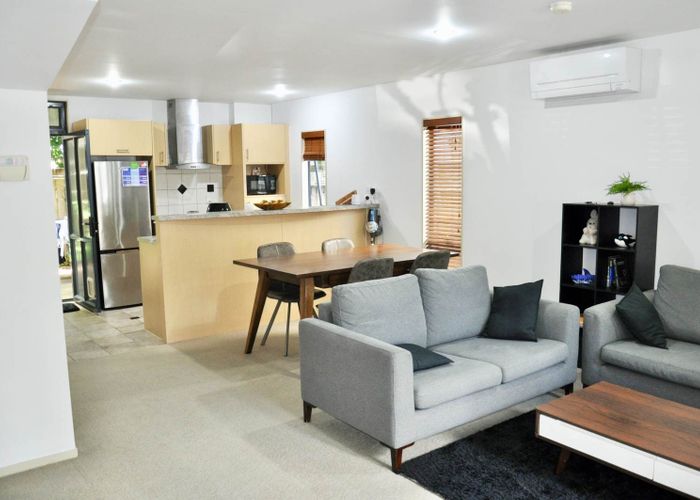  at 3/8 Soljak Place, Mount Albert, Auckland City, Auckland