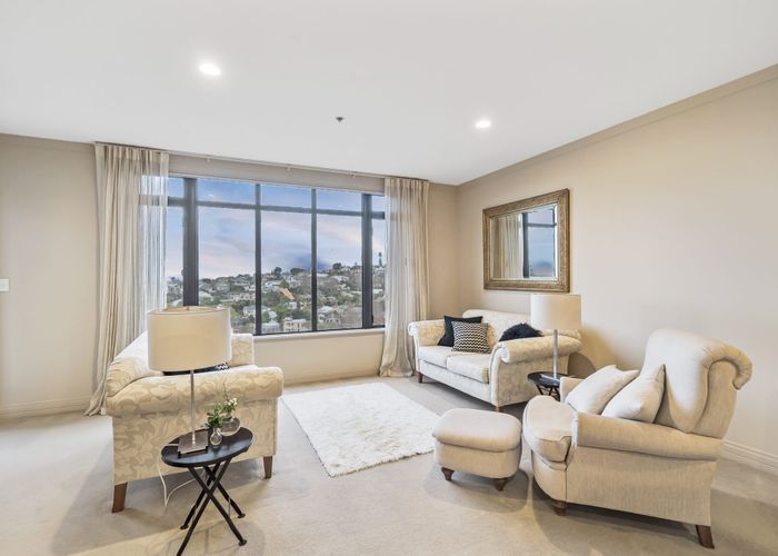  at 5B/36 James Cook Crescent, Remuera, Auckland