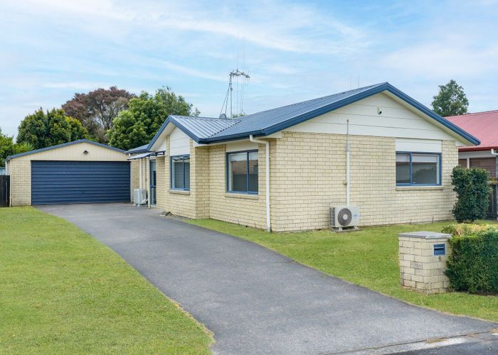  at 8 Harvard Court, Melville, Hamilton, Waikato