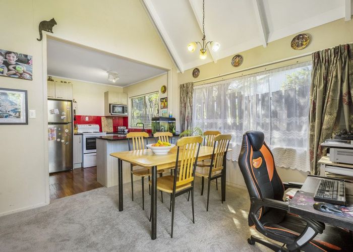  at 19B Simon Ellice Drive, Bayview, Auckland