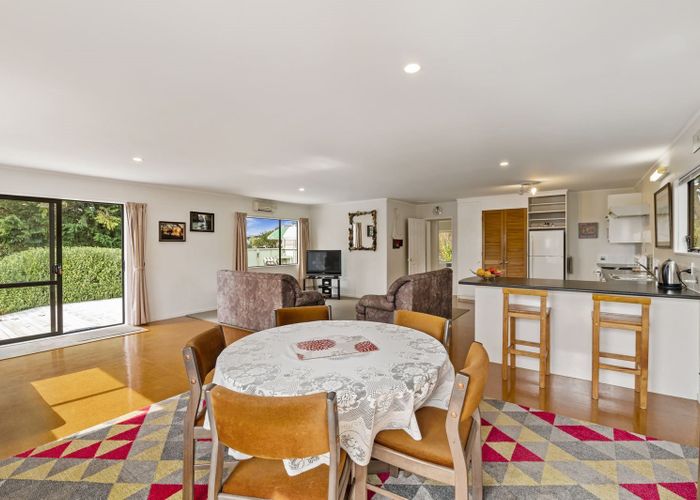  at 4 Sand Dune Grove, Waikawa Beach