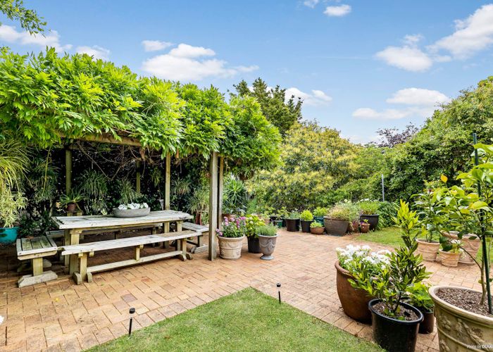  at 51 Kensington Avenue, Mount Eden, Auckland