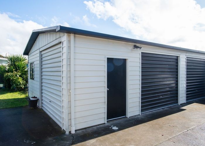  at 4 Oxford Place, Taradale, Napier
