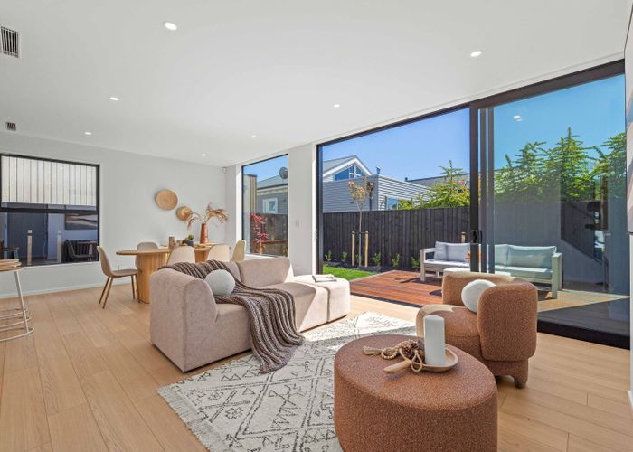  at 35 Clare Road, Merivale, Christchurch City, Canterbury