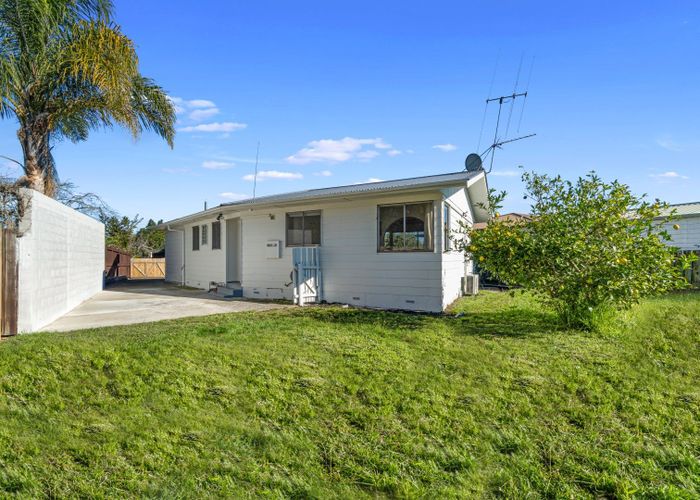  at 4 Craig Place, Fairview Downs, Hamilton, Waikato