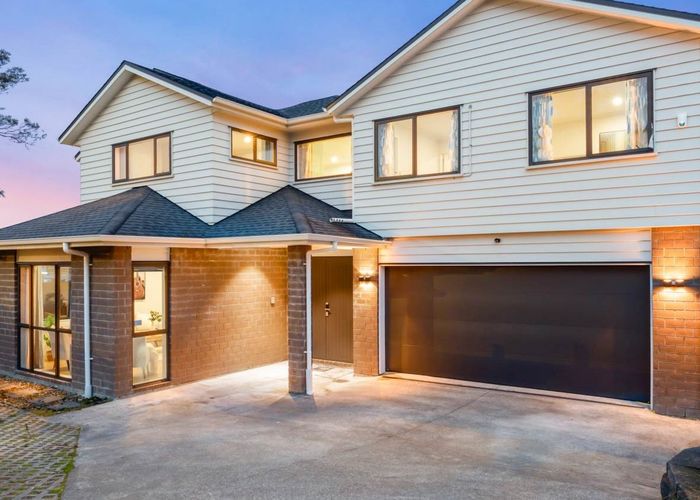  at 39 Bordeaux Parade, Te Atatu South, Auckland