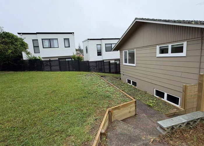  at 40 Velma Road, Hillcrest, North Shore City, Auckland