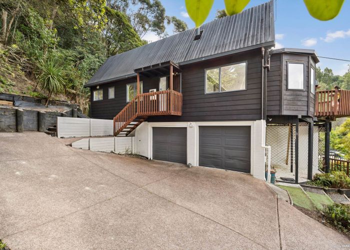  at 30 Wood Bay Road, Titirangi, Waitakere City, Auckland