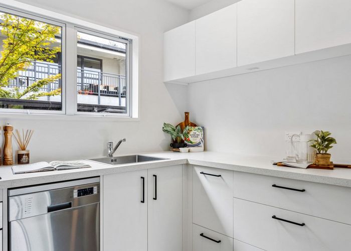  at 8 Dawson Street, Christchurch Central, Christchurch