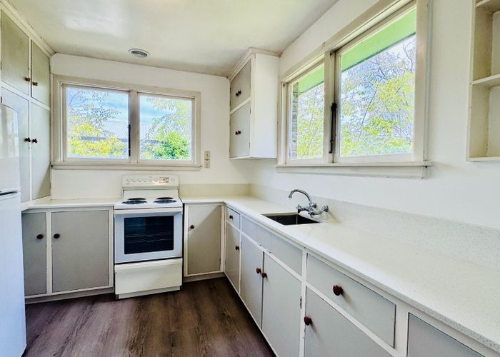  at 2/12 Lothian Street, Ilam, Christchurch City, Canterbury