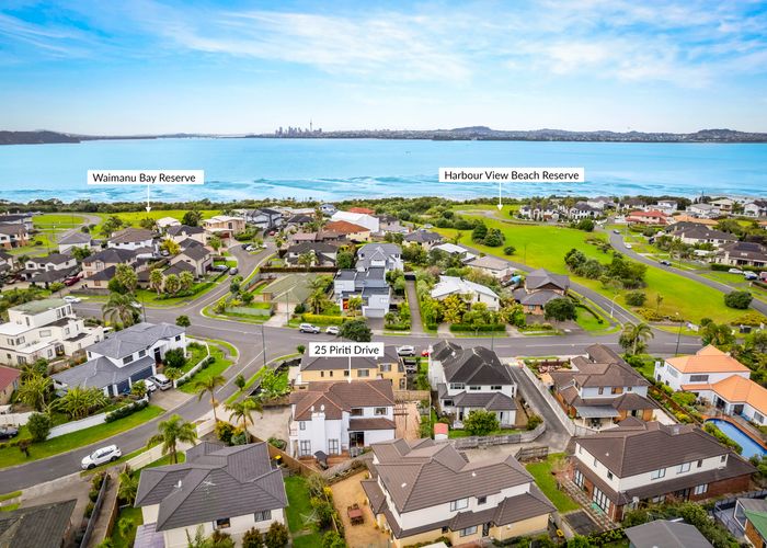  at 25 Piriti Drive, Te Atatu Peninsula, Auckland