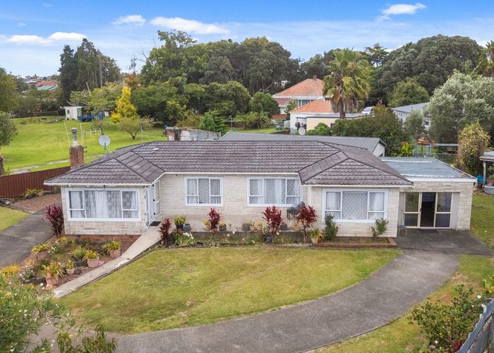  at 76 Hallberry Road, Mangere East, Manukau City, Auckland