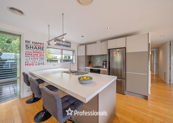  at 12 Otonga Heights, Maungaraki, Lower Hutt, Wellington