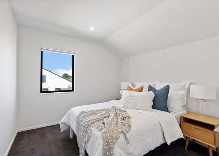  at 2/300 Fitzgerald Avenue, Christchurch Central, Christchurch