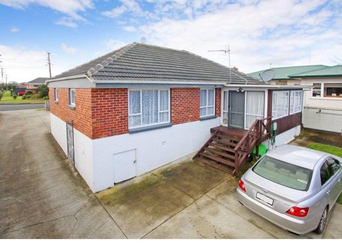  at 10 Sunnyside Crescent, Papatoetoe, Manukau City, Auckland