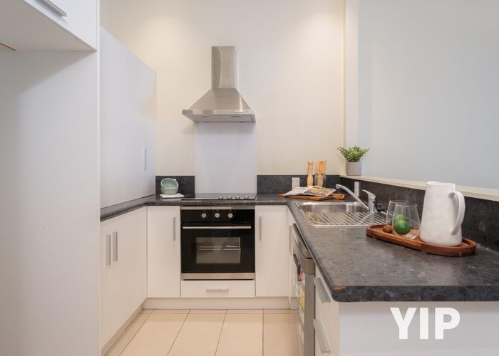  at 3/20 Main Road, Tawa, Wellington