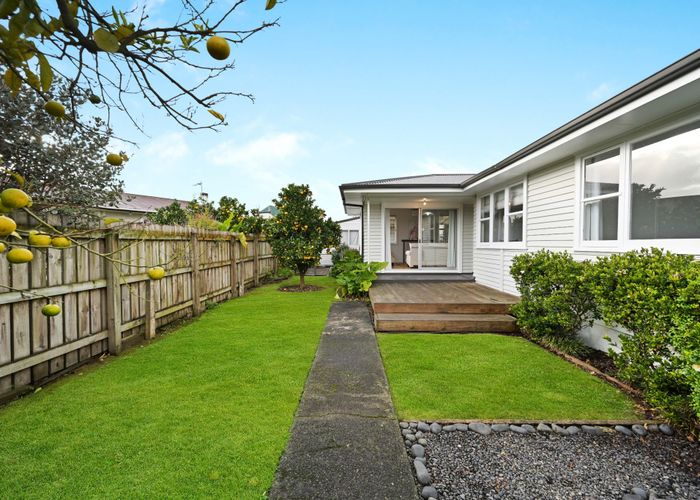  at 64 Aurora Terrace, Hillcrest, Hamilton, Waikato
