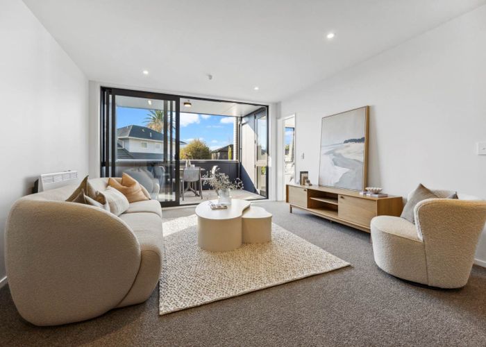  at 7/10 Treasure Lane, Te Atatu South, Waitakere City, Auckland