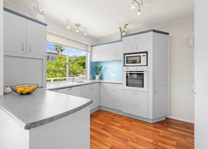  at 2/420 Great South Road, Opaheke, Papakura, Auckland