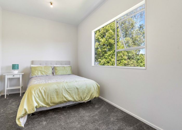  at 34 Montrose Street, Point Chevalier, Auckland City, Auckland