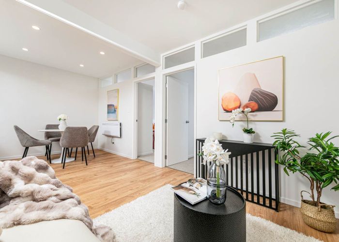  at 3/28 Evelyn Place, Hillcrest, North Shore City, Auckland