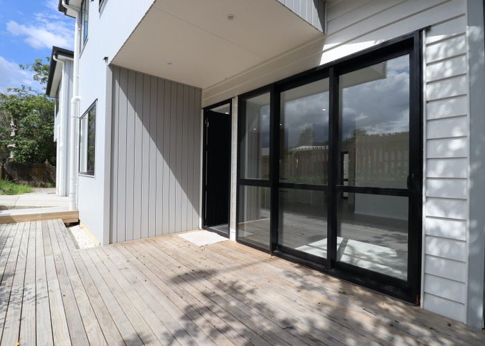  at 127 Oreil Avenue, West Harbour, Waitakere City, Auckland