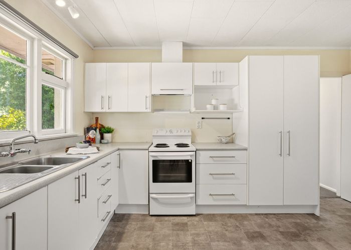  at 11 Leistrella Road, Hoon Hay, Christchurch City, Canterbury