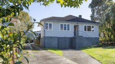  at 23 Stottholm Road, Titirangi, Auckland