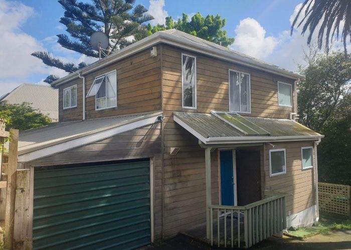  at 27 Meadowbank Road, Meadowbank, Auckland