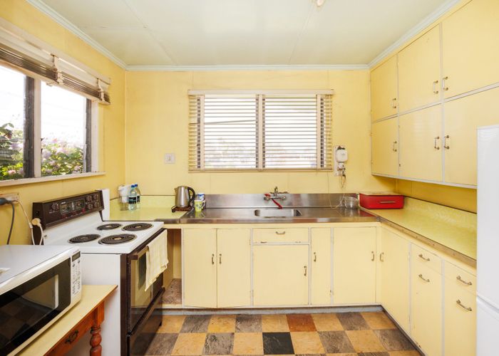  at 7 Aberdeen Avenue, Takaro, Palmerston North