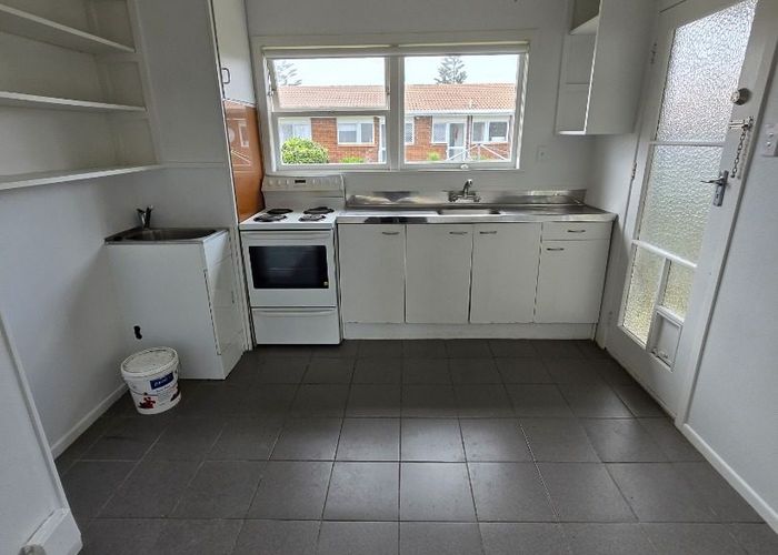  at 5/68 Titirangi Road, New Lynn, Waitakere City, Auckland