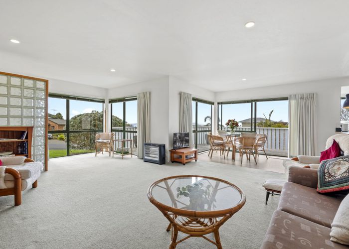  at 1 Castaway Place, Gulf Harbour, Whangaparaoa