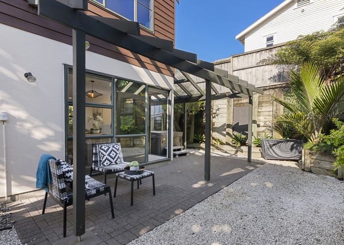  at 2/20 Quadrant Road, Onehunga, Auckland City, Auckland