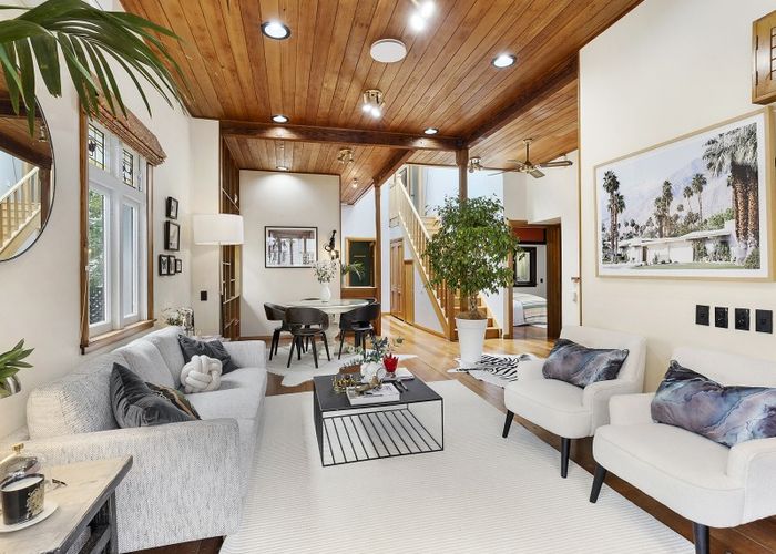  at 3 Glen Road, Kelburn, Wellington