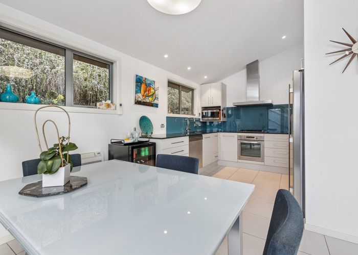  at 31 Augusta Street, Redcliffs, Christchurch
