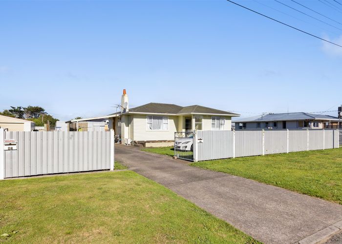  at 25 Grey Street, Normanby, Hawera