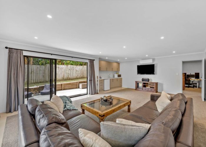  at 36 Columbia Crescent, Beachlands, Manukau City, Auckland