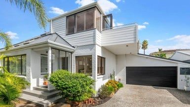  at 1/8 Cecil Road, Milford, Auckland