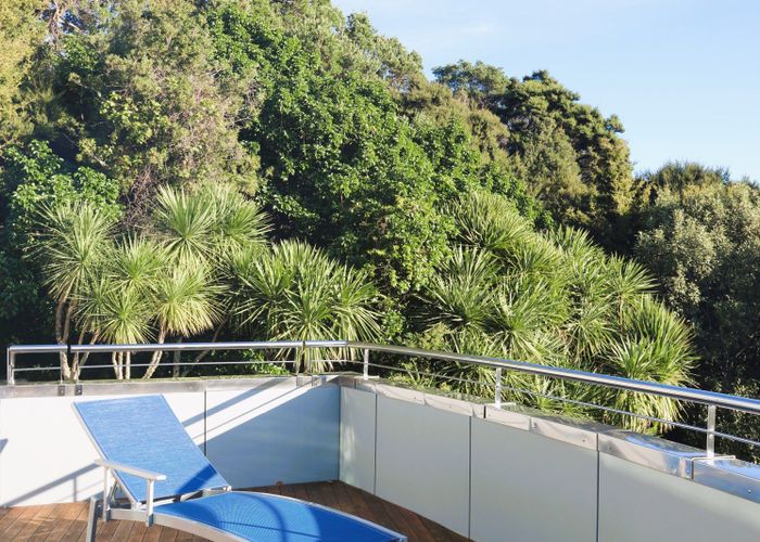  at 20 Highland Lass Place, Langs Beach, Waipu