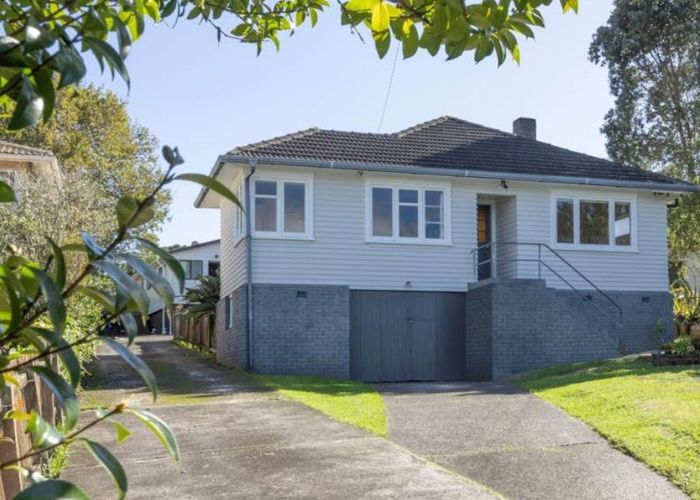  at 23 Stottholm Road, Titirangi, Auckland