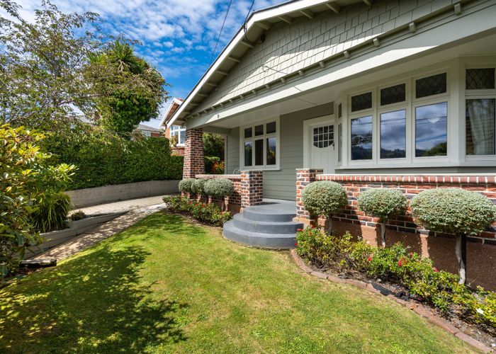  at 106 Signal Hill Road, Opoho, Dunedin, Otago