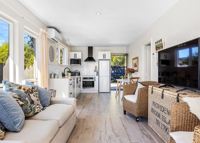  at 1/98 Perry Street, Papanui, Christchurch City, Canterbury