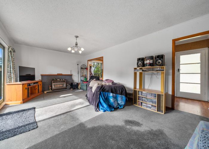  at 203 Frankley Road, Frankleigh Park, New Plymouth, Taranaki