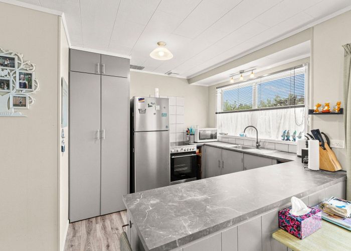  at 24 Hood Street, Castlecliff, Whanganui, Manawatu / Whanganui