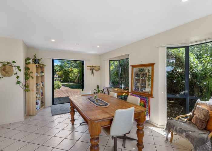  at 10 Shearwater Drive, Woolston, Christchurch